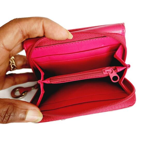 Genuine Leather Women's Pebbled Leather Wallets 2-Piece Lot - Picture 7 of 8